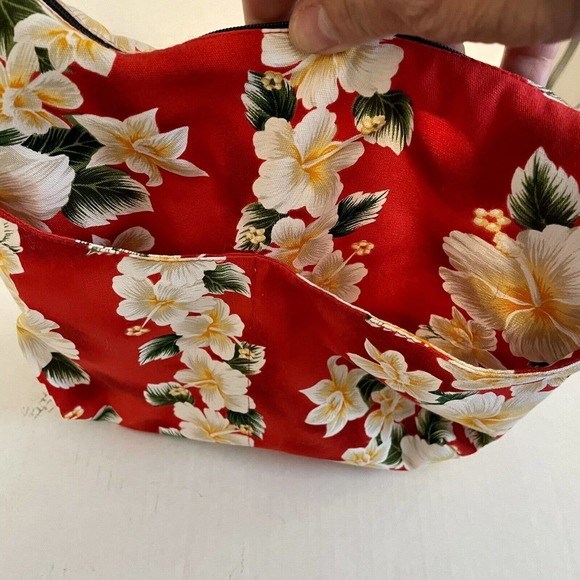 SOLD Local Design Made in Hawaii Hawaiian Small Shoulder Bag Red Floral Souvenir - Picture 3 of 8